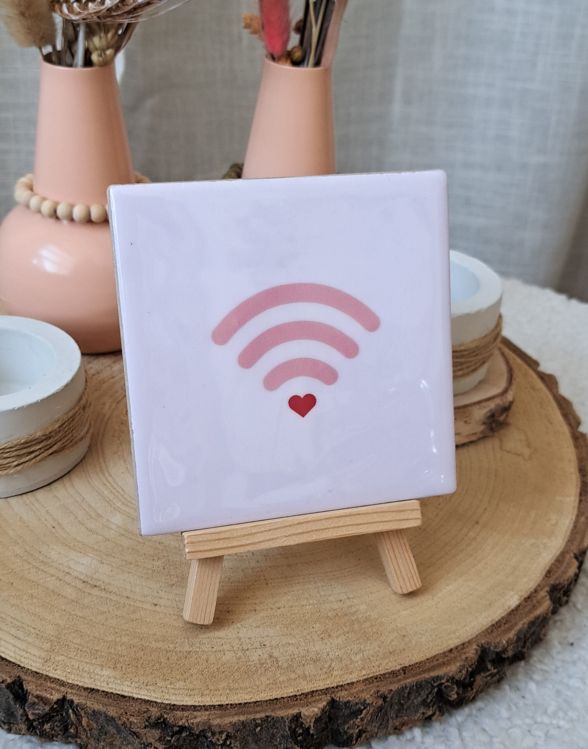 Tegel Wifi Heart